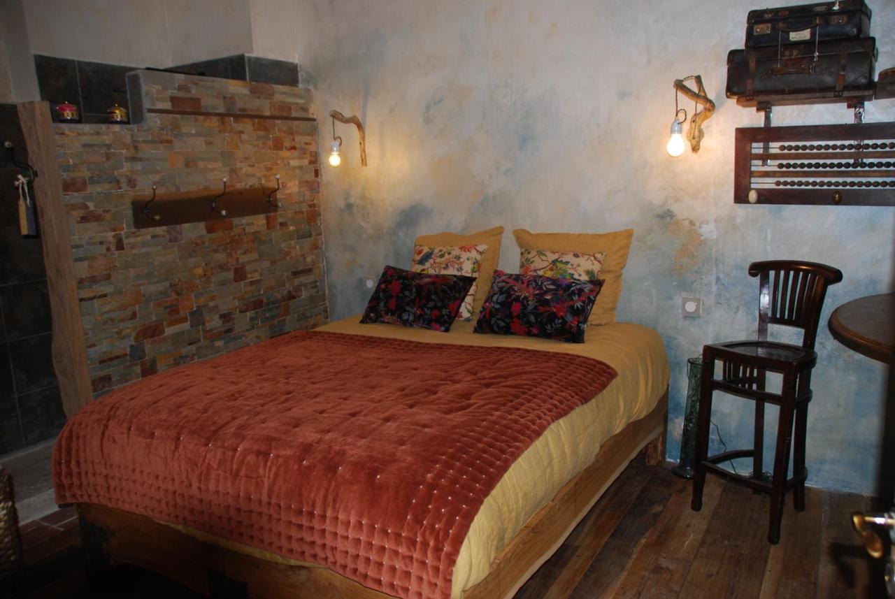 Maison D'Hotes Ainsi Soie T-Il Combovin Ngoại thất bức ảnh